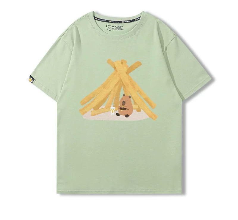 Capybara and Fries Unisex T-shirt Multicolor